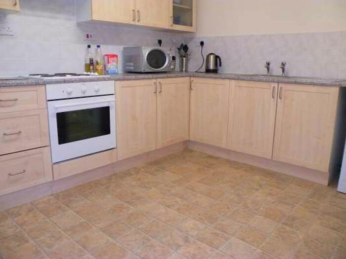 2 Bedroom Flat To Rent In South Street, Stanground, Peterborough, PE2