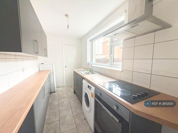 2 Bedroom Terraced House To Rent In Newfield St, Stoke-On-Trent, ST6