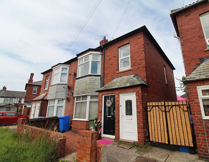 2 Bedroom Flat To Rent In Hunter Avenue, Blyth, NE24