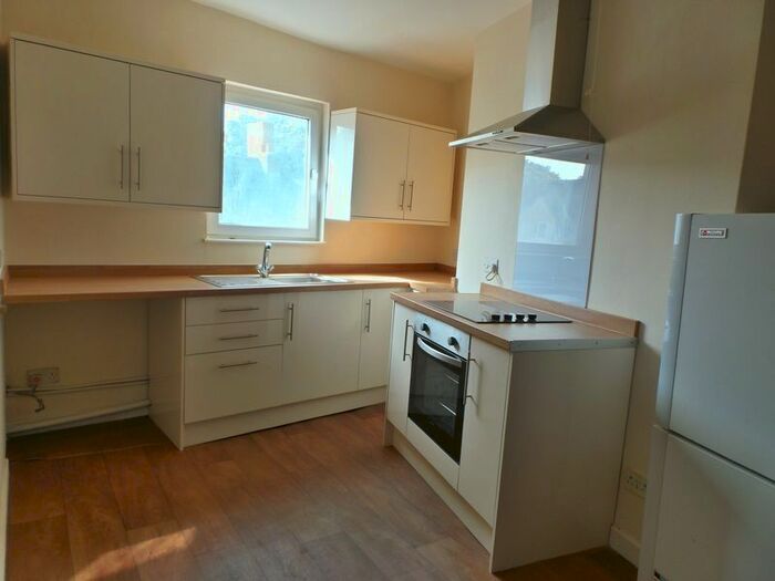 1 Bedroom Flat To Rent In Church Street, Rugby, CV21