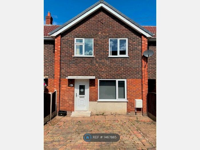 3 Bedroom Detached House To Rent In Chiltern Avenue, Castleford, WF10
