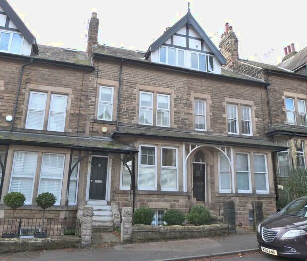 5 Bedroom Town House To Rent In Belmont Road, Harrogate, HG2
