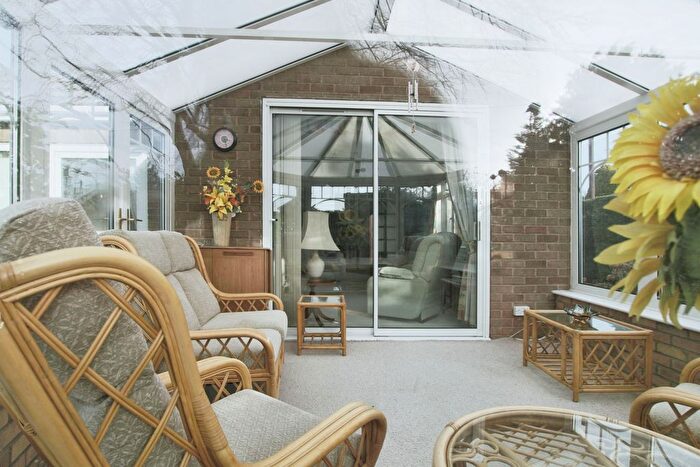 4 Bedroom Detached Bungalow For Sale In Winston Drive, Cottingham, East Riding Of Yorkshire, HU16