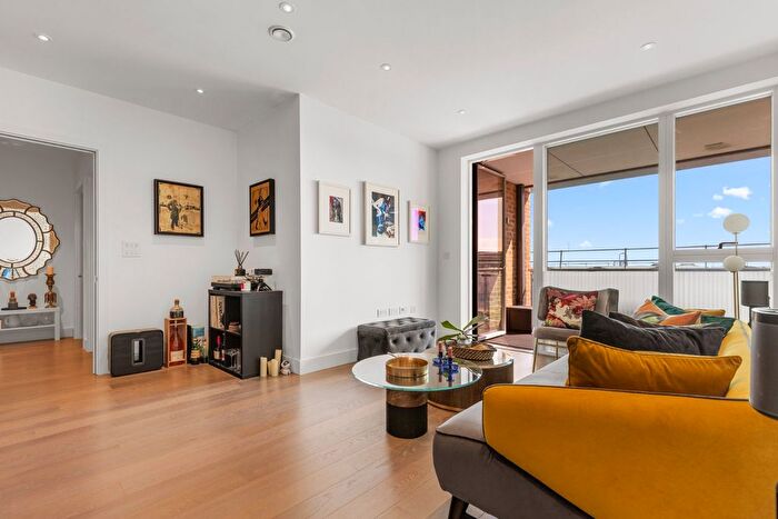 2 Bedroom Flat For Sale In Prime House, Bannister Road, W10