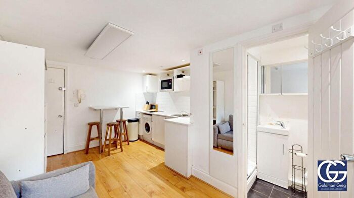 Apartment For Sale In Dalston Lane, Hackney, E8