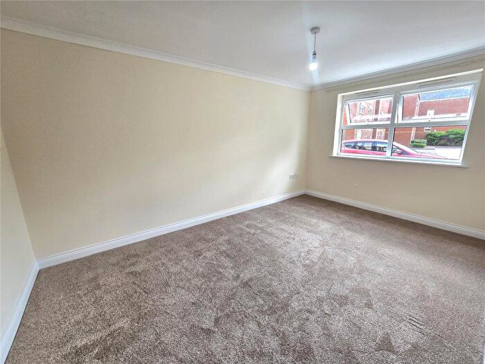 2 Bedroom Flat For Sale In St. Nicholas Street, Coventry, West Midlands, CV1