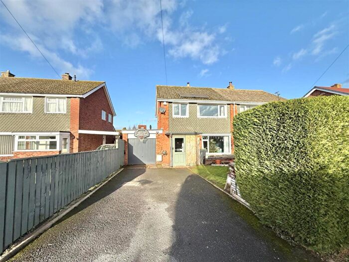 3 Bedroom Semi Detached House For Sale In Clehonger, Herefordshire, HR2