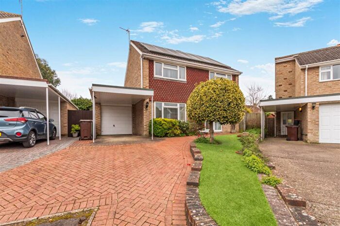 4 Bedroom Detached House For Sale In Sevington Park, Maidstone, ME15