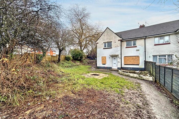 3 Bedroom Semi Detached House For Sale In Oakdale, BH15