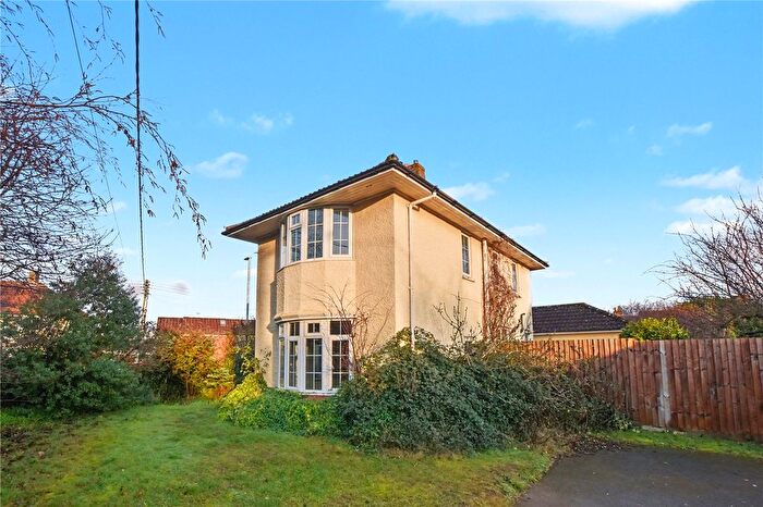 3 Bedroom Detached House For Sale In Comeytrowe Lane, Taunton, Somerset, TA1