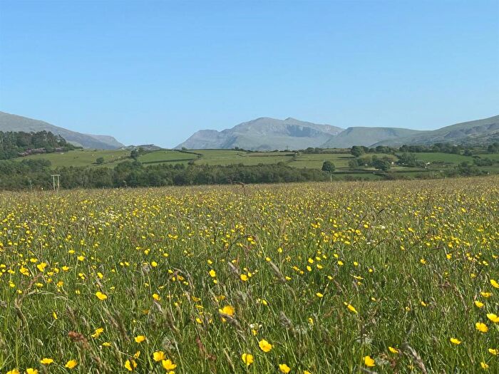 Land For Sale In Llanddeiniolen, Caernarfon, LL55