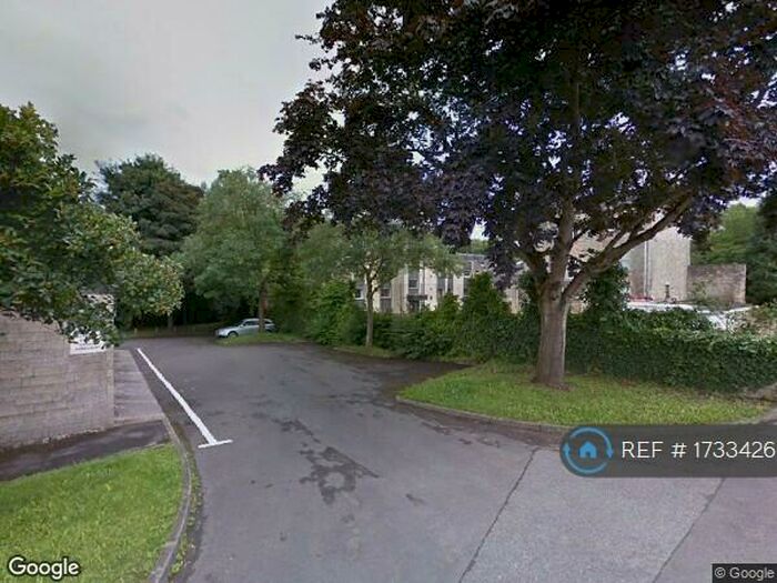 2 Bedroom Flat To Rent In Lamont House, Bath, BA1