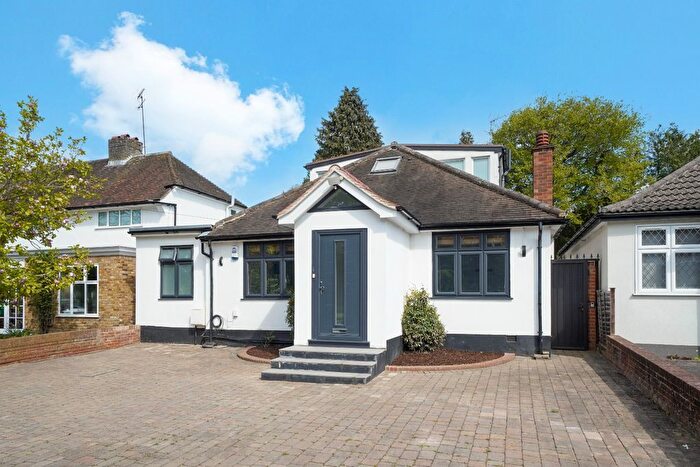 3 Bedroom Detached House For Sale In West End Lane, Pinner, HA5