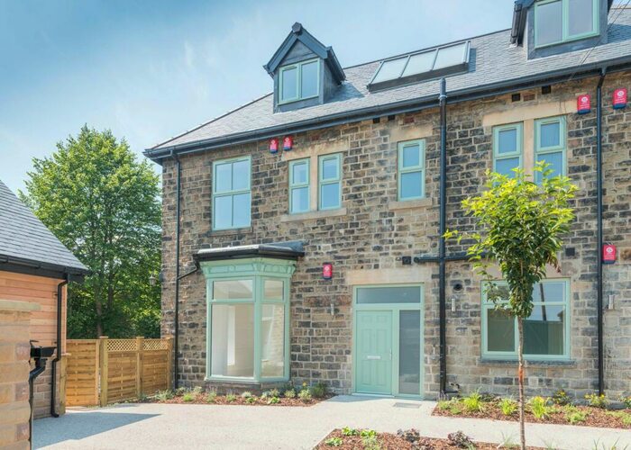 2 Bedroom Flat To Rent In Brocco Bank, Westwood House, S11