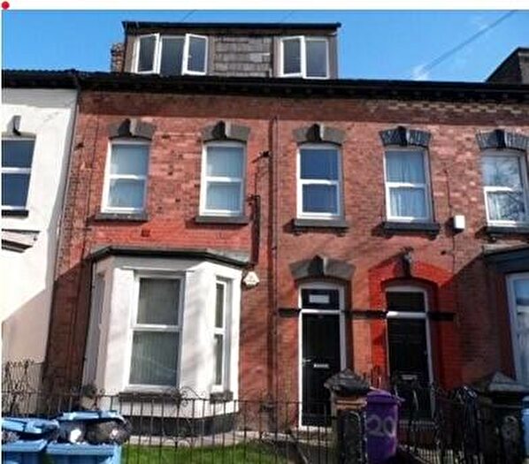 2 Bedroom Flat To Rent In Windsor Road, Liverpool, Merseyside, L13