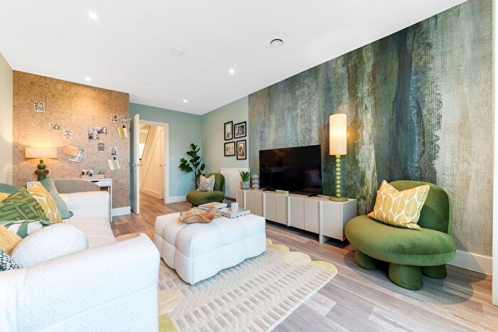 2 Bedroom Flat For Sale In Croydon, CR0