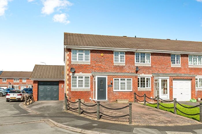 4 Bedroom End Of Terrace House For Sale In Sophia Gardens, Weston-Super-Mare, BS22