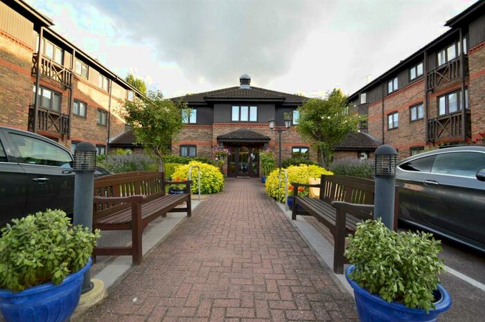 1 Bedroom Retirement Property To Rent In Winningales Court, Vienna Close, Clayhall, IG5