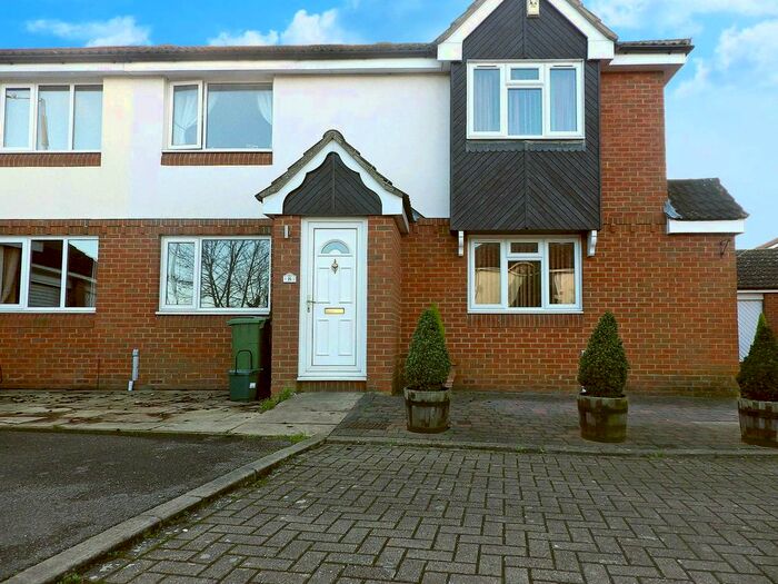 2 Bedroom Terraced House To Rent In Honour Close, Aylesbury, Buckinghamshire, HP20