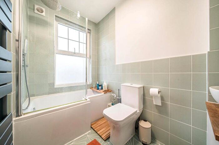 3 Bedroom Terraced House For Sale In Godfrey Hill, London, SE18