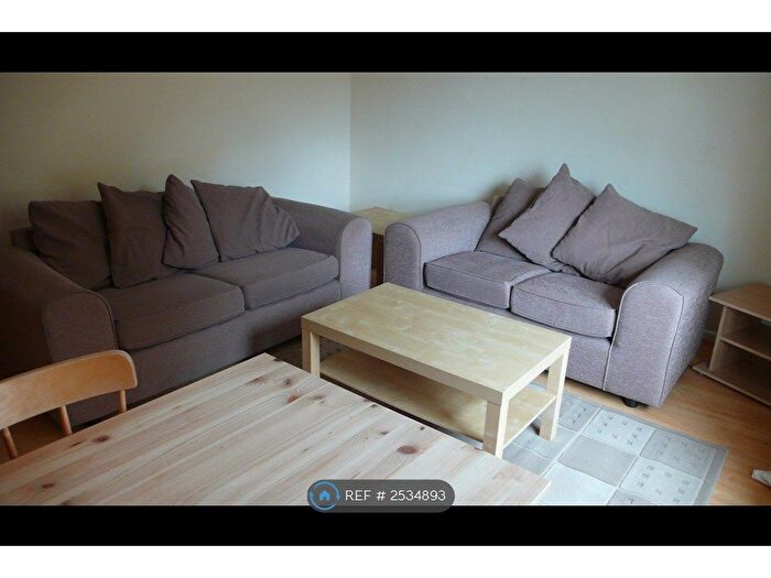 1 Bedroom Flat To Rent In Dean Court, Derby, DE23