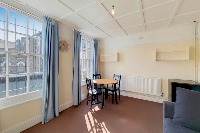 3 Bedroom Maisonette To Rent In Dartmouth Road, Forest Hill, SE23