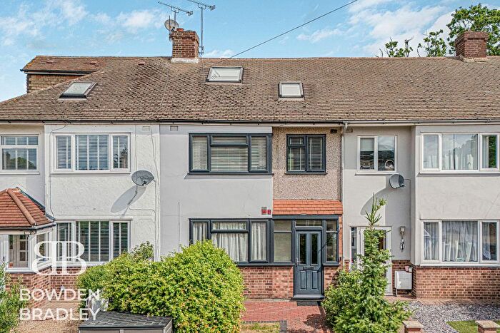 4 Bedroom Terraced House For Sale In Kelly Way, Chadwell Heath, RM6