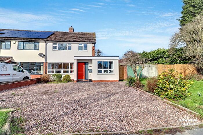 3 Bedroom Semi Detached House For Sale In Harwood Road, Lichfield, WS13