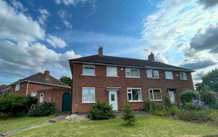 3 Bedroom Semi-Detached House To Rent In Broadway, Loughborough, LE11