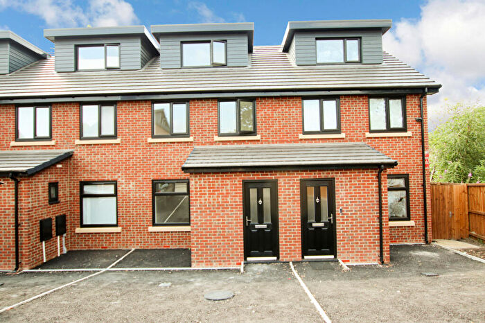 3 Bedroom Terraced House To Rent In Yew Tree Close, Bolton, BL1