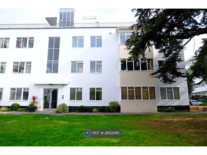 1 Bedroom Flat To Rent In Streatham Hill, London, SW2