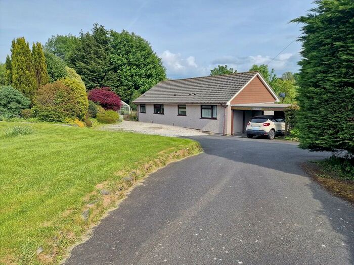 2 Bedroom Detached Bungalow For Sale In North Hill, Launceston, PL15