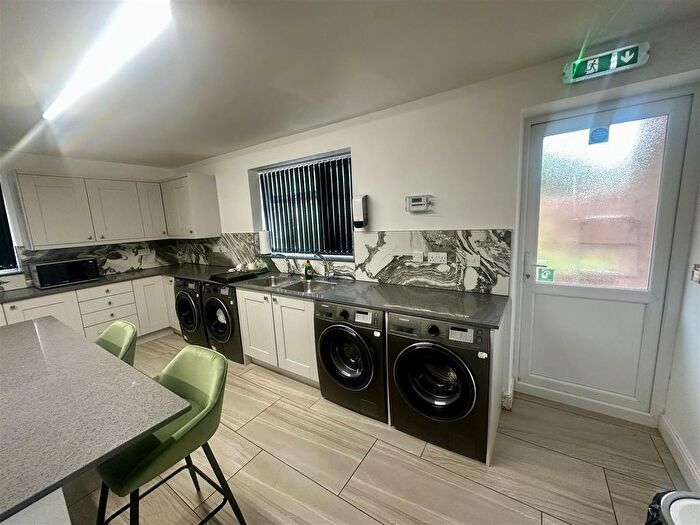 1 Bedroom Flat To Rent In Westminister Road, Coventry, CV1