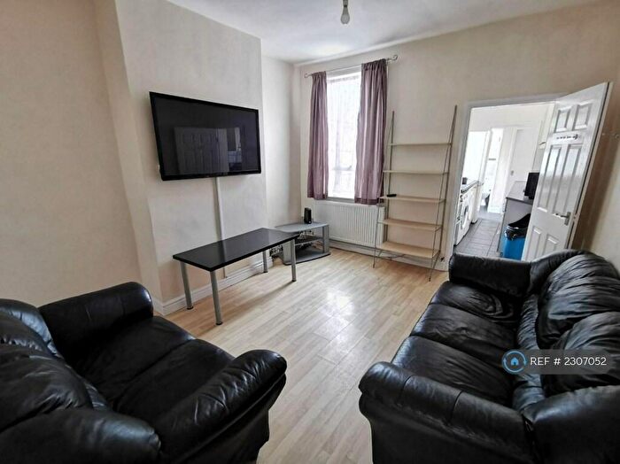 5 Bedroom Terraced House To Rent In Bedford Street, Coventry, CV1