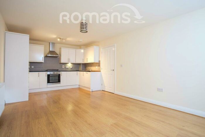 2 Bedroom Apartment To Rent In Windermere Gate, Bracknell, RG12