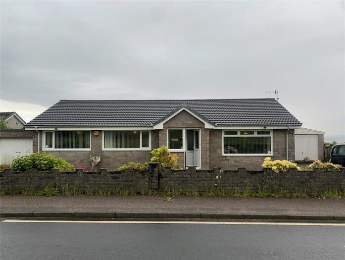 3 Bedroom Bungalow For Sale In Toward, Dunoon, Argyll And Bute, PA23