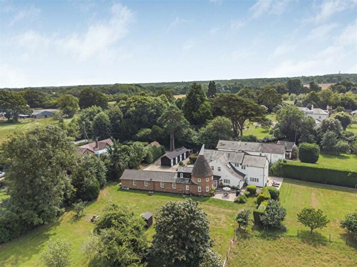 6 Bedroom House For Sale In Wrotham Road, South Street, Meopham, DA13