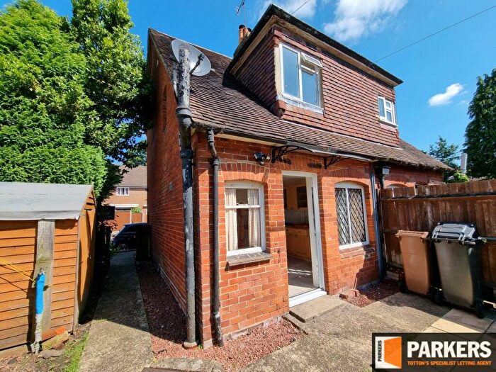 2 Bedroom Semi-Detached House To Rent In Riverside Gardens, Romsey, SO51