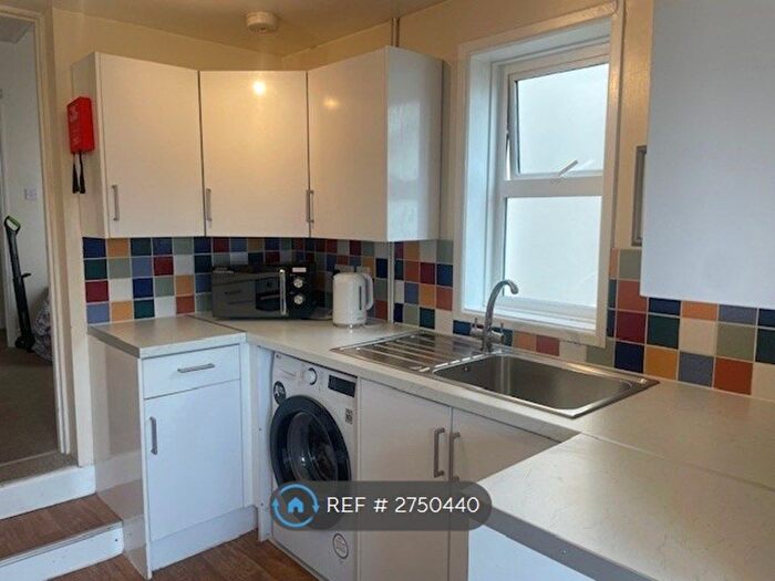 5 Bedroom Terraced House To Rent In Claude Avenue, Bath, BA2