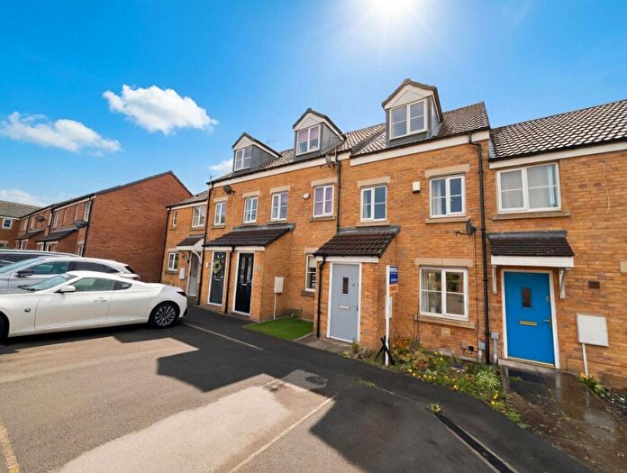 3 Bedroom Town House For Sale In Watson Park, Spennymoor, County Durham, DL16