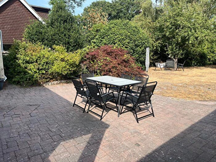 4 Bedroom Detached Bungalow For Sale In Filleul Road, Sandford Woods, Wareham, BH20 - Photo 8