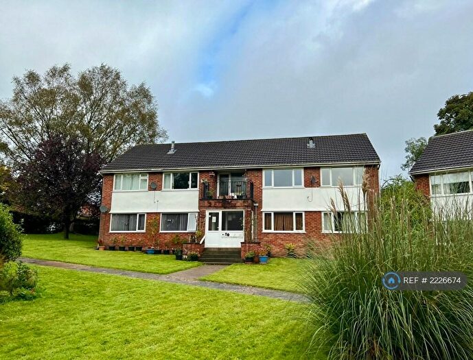 2 Bedroom Flat To Rent In Fair Hope Court, Blackburn, BB2