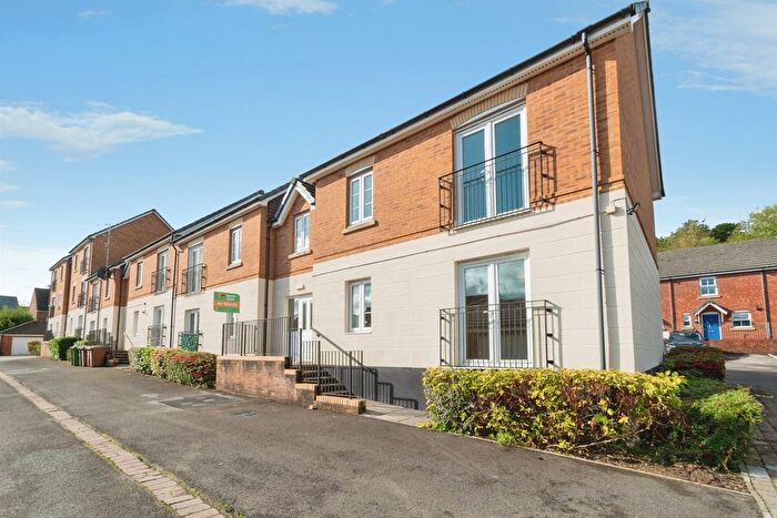 1 Bedroom Flat For Sale In Heron Drive, Penallta, Hengoed, CF82