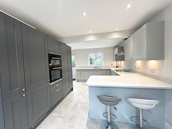 4 Bedroom House To Rent In Palmers Croft, Chelmer Village, Chelmsford, CM2