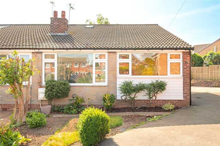 3 Bedroom Bungalow For Sale In Far Croft, Lepton, Huddersfield, HD8