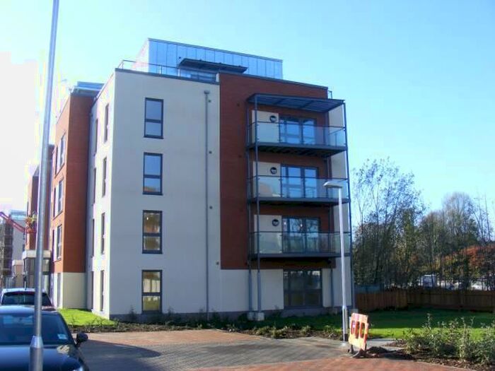 2 Bedroom Flat To Rent In Paxton Drive, Ashton, Bristol, BS3