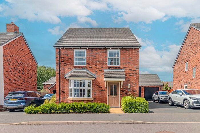 4 Bedroom Detached House For Sale In Keepers Meadow, Long Itchington, CV47