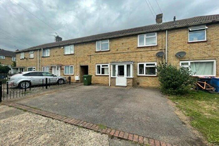 3 Bedroom Property To Rent In Roebuck Road, Faversham, ME13