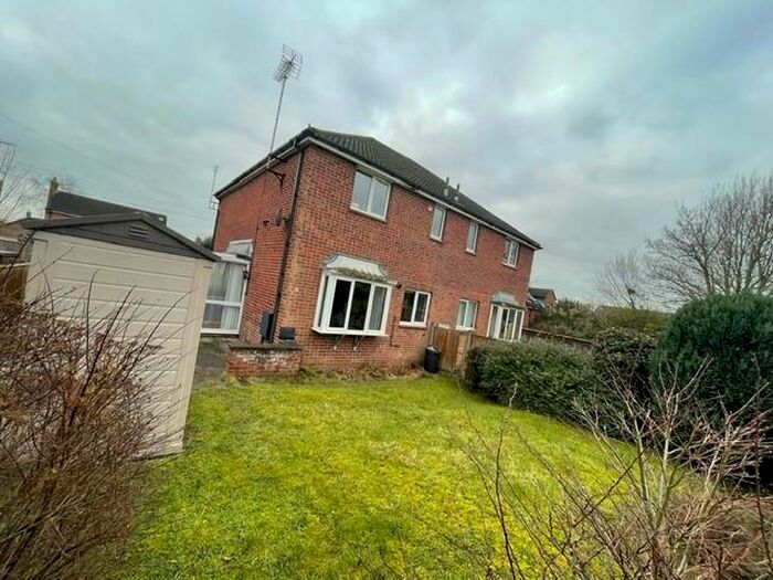 1 Bedroom Property To Rent In Slade Close, South Normanton, Alfreton, DE55