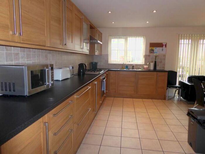 6 Bedroom Property To Rent In Clos Morgan, Llanbadarn Fawr, Aberystwyth, SY23